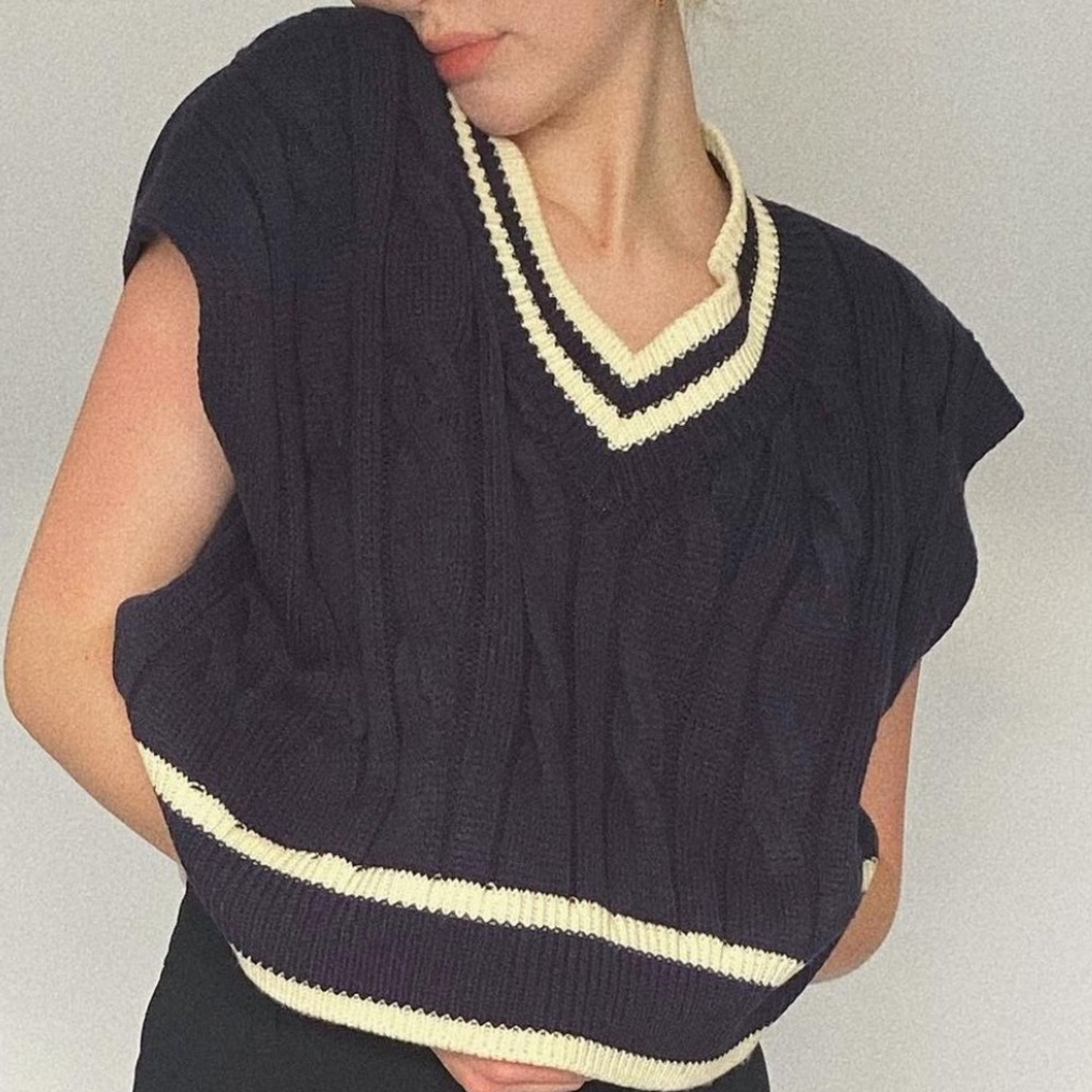 Oak + Fort Vest